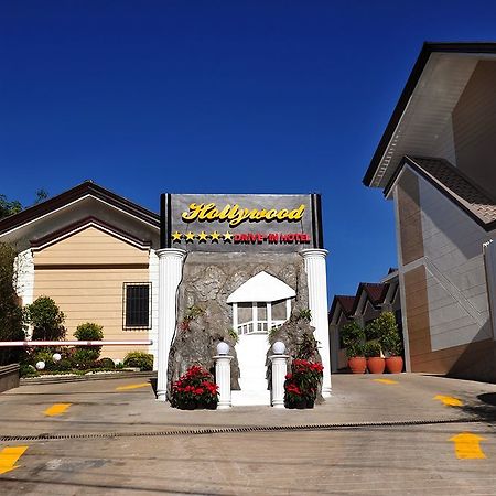 באגויו Hollywood Drive-In Hotel מראה חיצוני תמונה